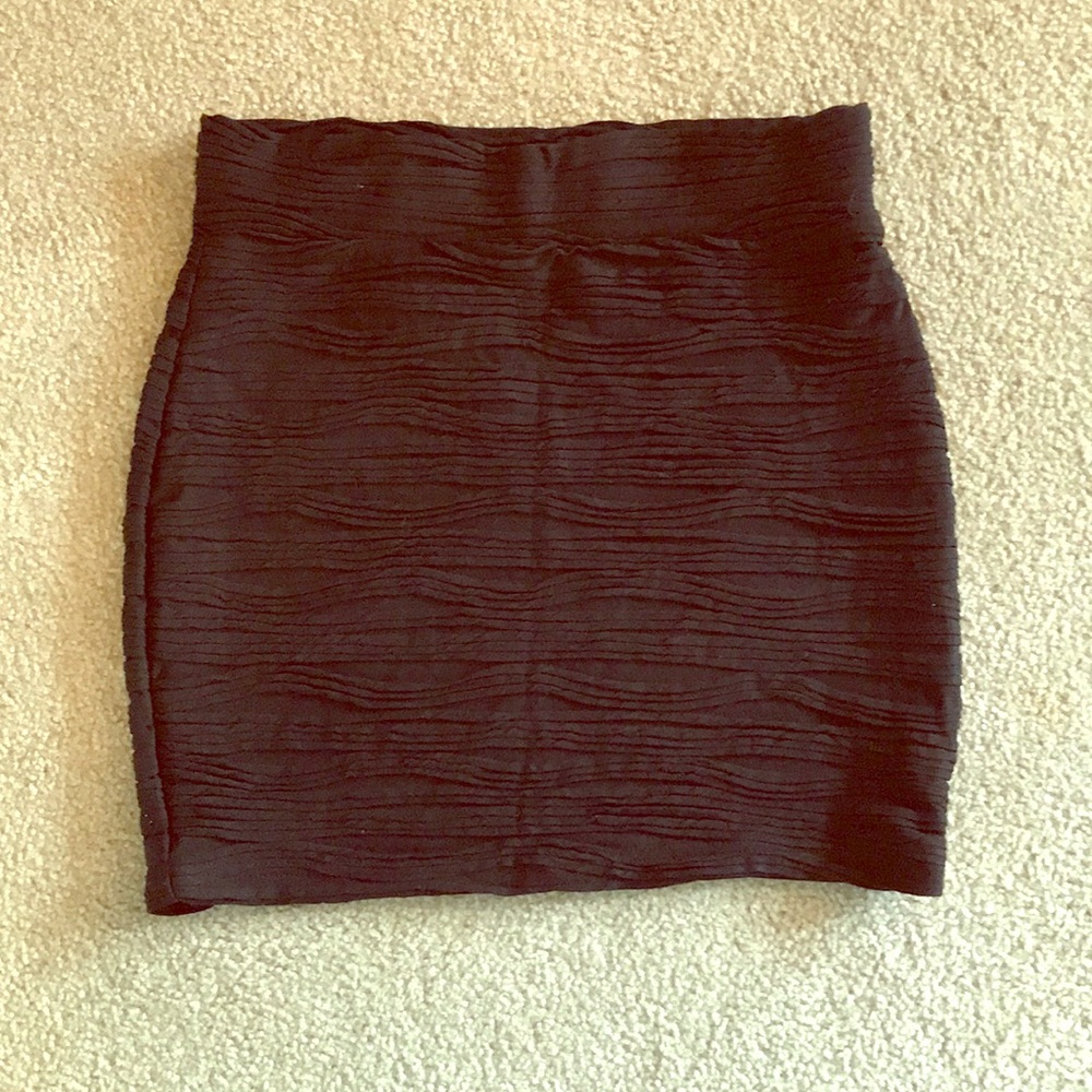 Black skirt